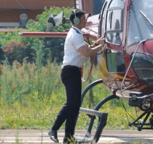  不靠|《心动的信号3》女3郑琴心期待男4，得知他“跨界”身份，不靠谱！