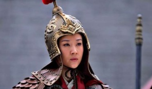 巾帼|历史上得到最多敬意的女性之一,惨死在疆场的巾帼女英雄穆桂英