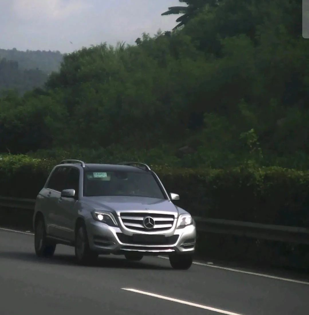  辖区|190km/h！厦门辖区一临牌奔驰车猛超速！被拦下时驾驶员竟一脸懵