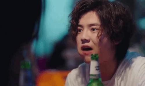  火线|《穿越火线》首播，鹿晗和吴磊谁演得好？一目了然！