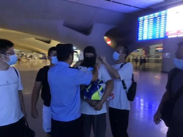 追逃|【警事】16年锲而不舍 黄石警方千里追逃缉获命案逃犯