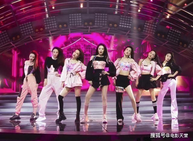  浪姐|张艺兴成团之夜嘉宾杜华导师大秀《浪姐》成团之夜要炸了