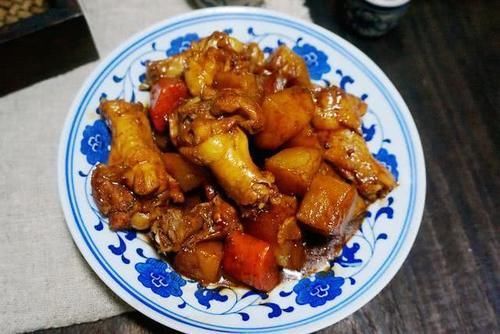  下饭|春天，多给家人烧这肉，又香又入味，30分钟就做好，真下饭