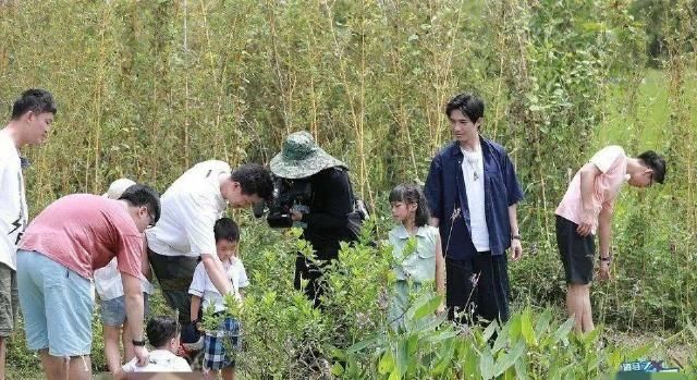  全新|《爸爸去哪儿》最新季疑似开拍，全新路透图曝光，满满的青春回忆