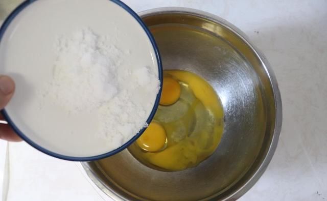 朴实|北方传统糕点“槽子糕”,用料朴实,香味浓郁,是儿时难忘的味道