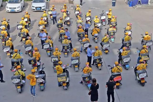 大荔|大荔百名外卖骑手变身“反诈宣传员”