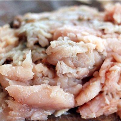  韭菜|翠玉鲅鱼酸汤馄饨