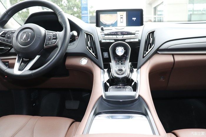  RDX|下雨之前拍了几张讴歌RDX，今天就和大家分享一下