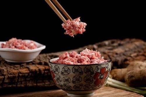 名号|卖30多一个的狗不理包子,吃的名号还是口味?自己在家做不香吗