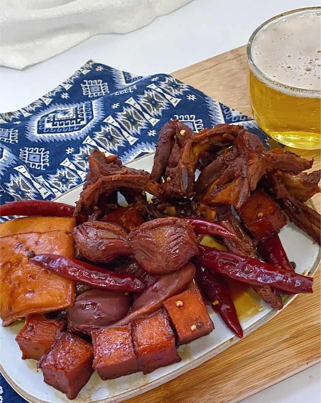  美食|好吃吮指的家常卤味，夏天喝啤酒必配的神仙美食