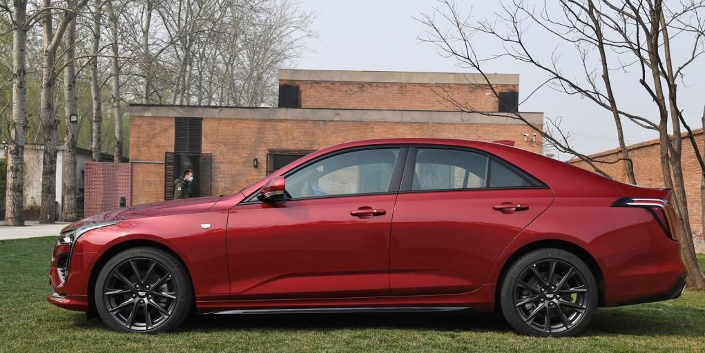  提辆|狠心花27万提辆凯迪拉克CT4，用车800公里后，车主憋了几句话要说