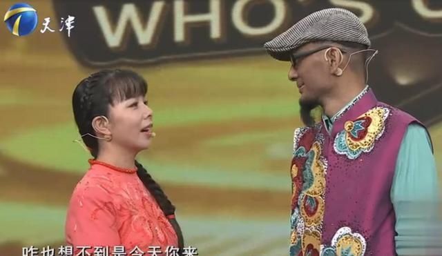  走红|51岁阿宝变黑了，留了羊角胡差点认不出，上《星光大道》走红12年