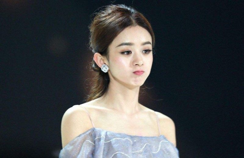  中餐厅|赵丽颖正式加入《中餐厅》，化身“最美前台”，网友看完直呼想去