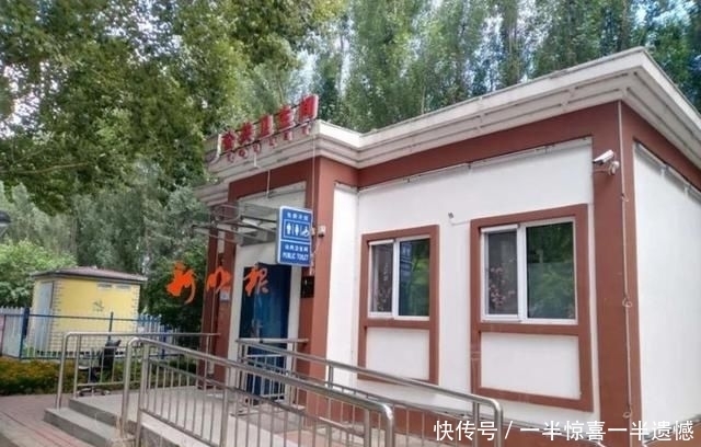 诡异|瘆人!女厕内总飘出诡异“叹气”声!得知真相后网友笑了
