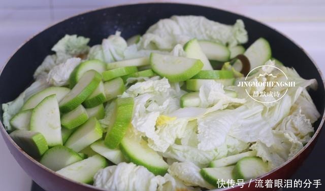 炒菜|北方人最爱的炖菜,一个冬天都吃不腻,比炒菜更招人喜欢