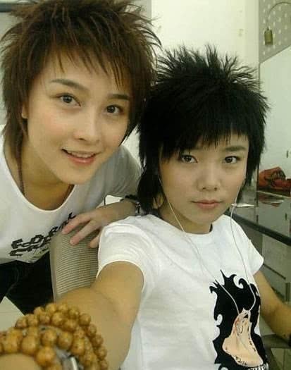 排挤|许飞,你当初撕尚雯婕有多爽,如今在姐姐里就被排挤得有多惨