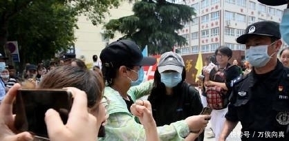 己喜欢|彭昱畅高考分数低错过理想专业,黄磊张子枫质疑:400分很难考吗