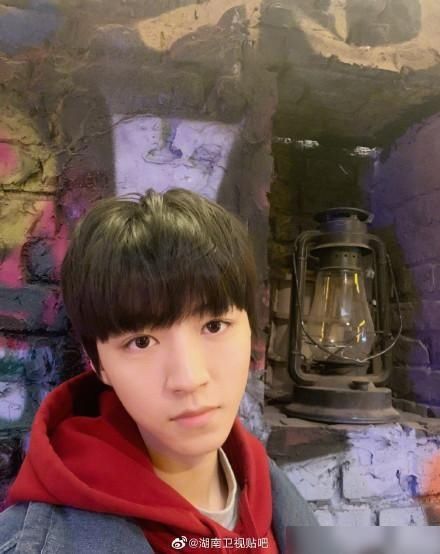  唯一|王俊凯唯一关注的《创造营》选手，不是张艺凡，而是她的对手！