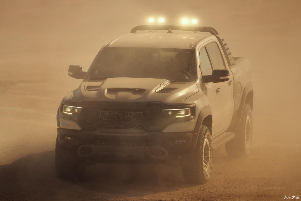  马力|702马力/880Nm 道奇祭出Ram 1500 TRX