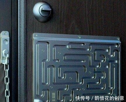 睡着|妹子,这可是学习的地方,躺在上面就睡着了,太不淑女了