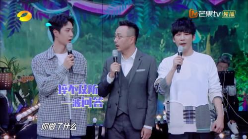  粉丝|王一博节目中主动提起摩托车比赛，汪涵只说了四个字，粉丝却泪崩了