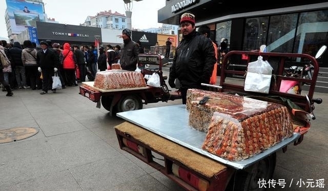 小哥|大街上坑人的切糕怎么不见了? 切糕小哥说出了原因!