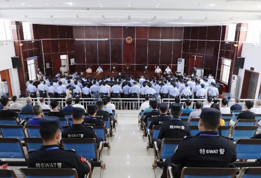  被判|刚刚，六人被判死刑！