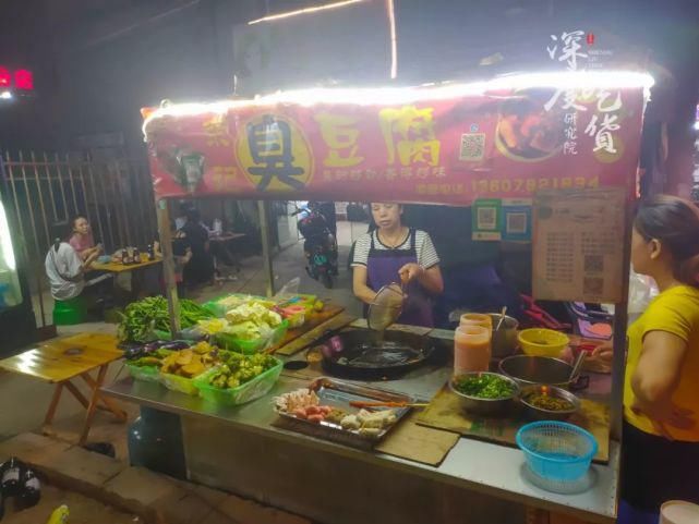 北站|从街头吃到街尾的北站夜市，10＋种美食不重样！