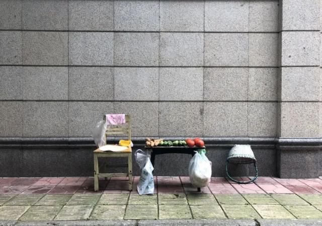 咖啡馆|散步去咖啡馆的人