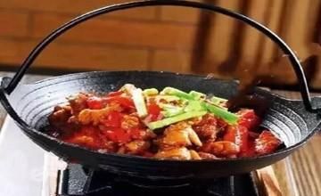  制作|美食推荐：凤凰吊锅鸡、砂锅生焗野生黄鱼仔、怡香菊花虾球制作