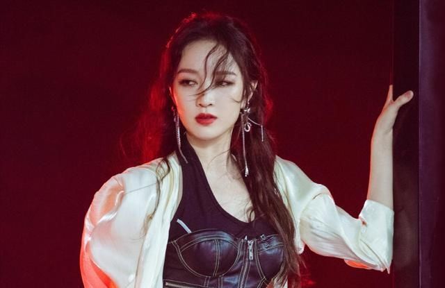  期待|《乘风破浪的姐姐》第三次公演分组和歌曲，每一组都很让人期待