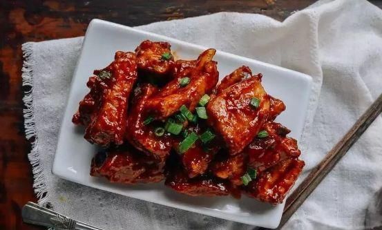  不放过|排骨别再熬汤了，这么做香得连盘子都不放过！