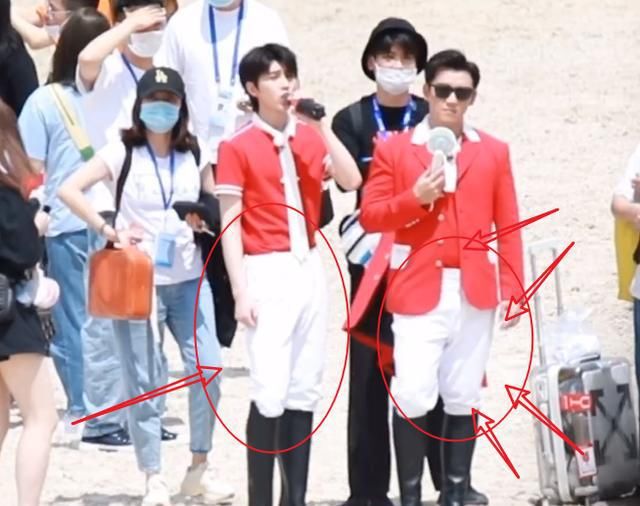  保护|跑男全员穿马术服，没有了瘦身滤镜的保护，郑恺的身材藏不住了