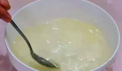 不易|原来板栗壳难剥是用错了水!学会这一招,板栗去皮干净,不易伤手