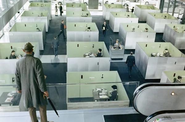  办公|艺术家“躺赚”指南