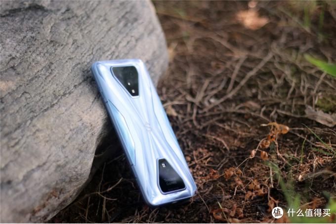  屏幕|新鲜发布：腾讯黑鲨3S手机全面体验，想了解啥看这篇