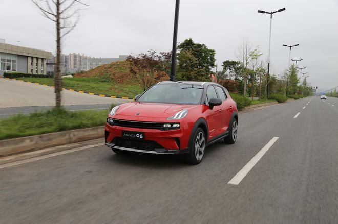 领克|15万元内智慧座驾首选 试驾领克06