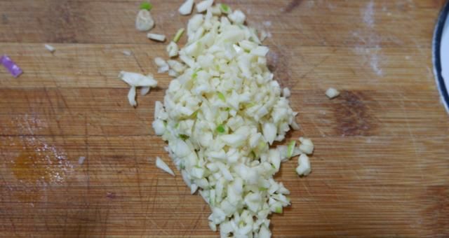  苍蝇头|听到这菜名想吐，吃起来却贼下饭，连吃3碗米饭都不够