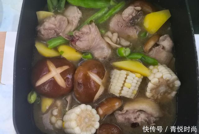 饭菜|家常下饭菜做法:鸡肉这样炖一锅,简单易做,营养好吃