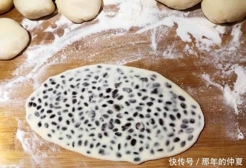  早餐|入夏常用它做早餐，脾胃好气血足，松软香甜，老人孩子都爱吃