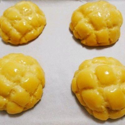  发酵|零技巧的超级好吃の港式酥皮菠萝包，懒人也能秀厨艺