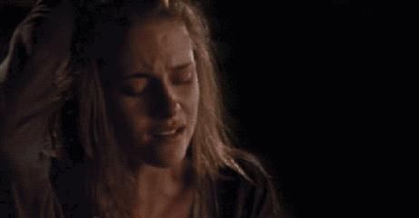 报复|“我曾经深爱他，现在最恨的也是他”：恋人到仇人，报复是必经之路吗？