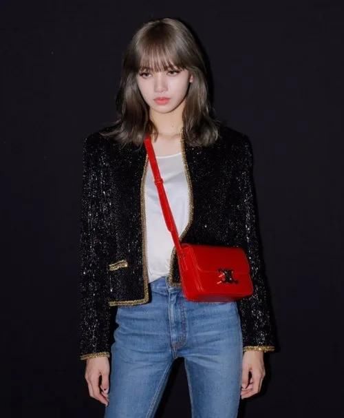 小哥|Lisa心头好牵手18岁男神小哥，人间芭比遗憾落选，粉丝哭了