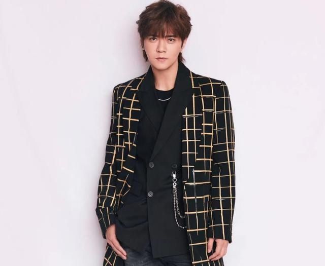  科幻电影|张亮为赵丽颖发声，被邀请为麻辣烫代言，罗志祥黑眼圈让眼霜获利