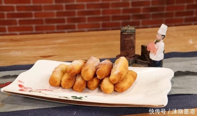 做法|糯米粉好吃不腻的做法,简单一炸,做出香甜糯米炸