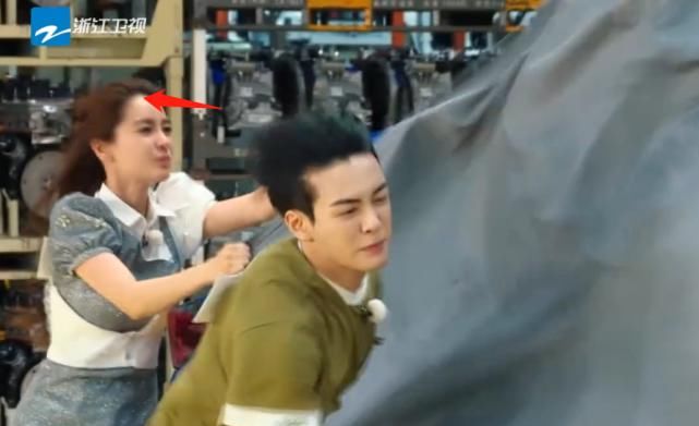  以看到|跑男：baby被鼓风机狂吹，当看到她发际线的一刻，当妈的都懂！