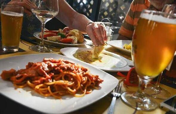 饮酒|你知道喝酒和酗酒的区别是什么吗?