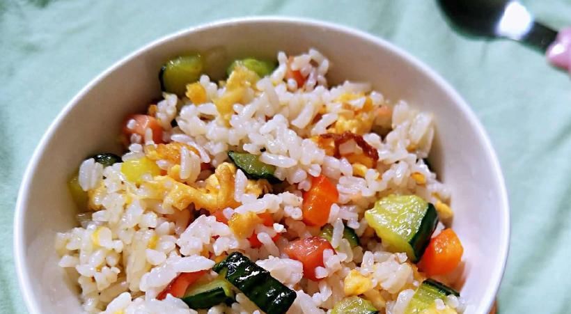 做成|只要愿意动手,剩米饭也能做成大餐,好吃又好看