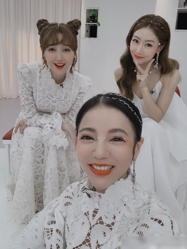  太扎心|丁当被淘汰，队友痛哭自己反而笑出声？说的话太扎心