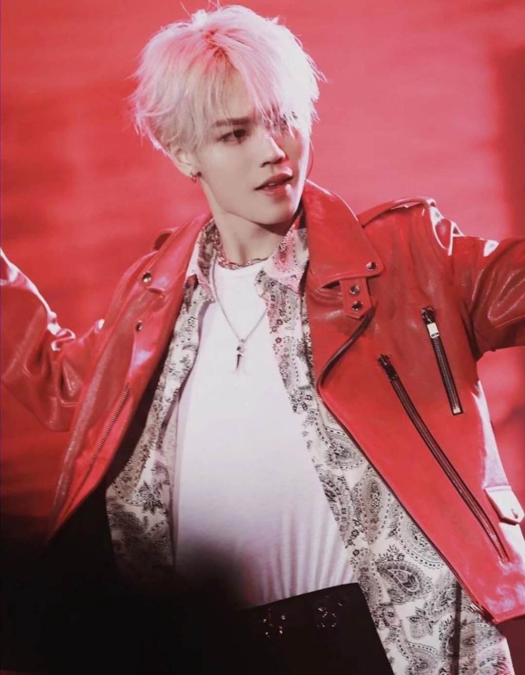  常驻综艺|蔡徐坤陈立农跑男合体，还记得大厂里那些CP吗?毕侃上了热搜